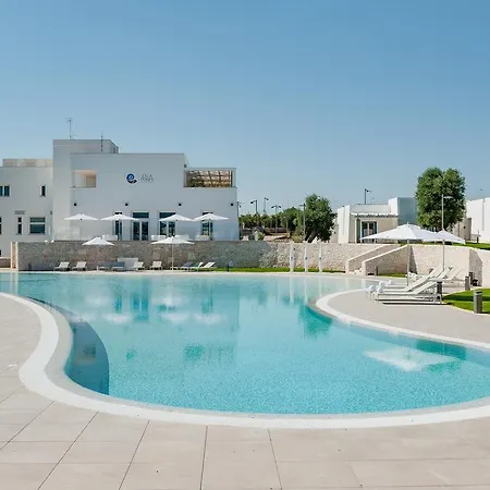 Cala Ponte 4*