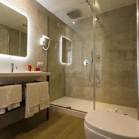 Cala Ponte 4*
