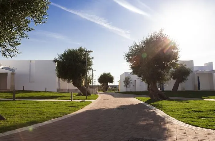 Cala Ponte, A Tribute Portfolio Hotel 5*