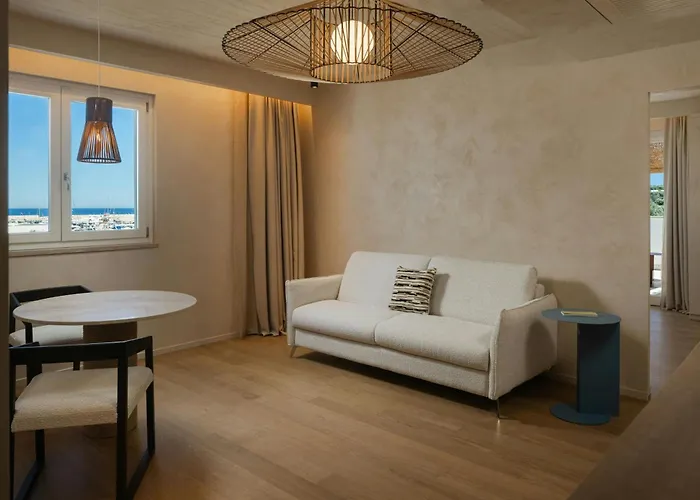 Cala Ponte, A Tribute Portfolio Hotel